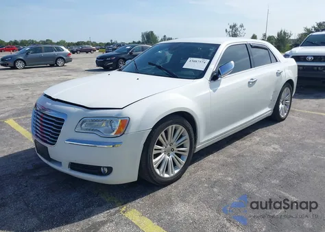 2012 Chrysler 300 Limited из США, поврежденный, VIN 2C3CCACG0CH136877